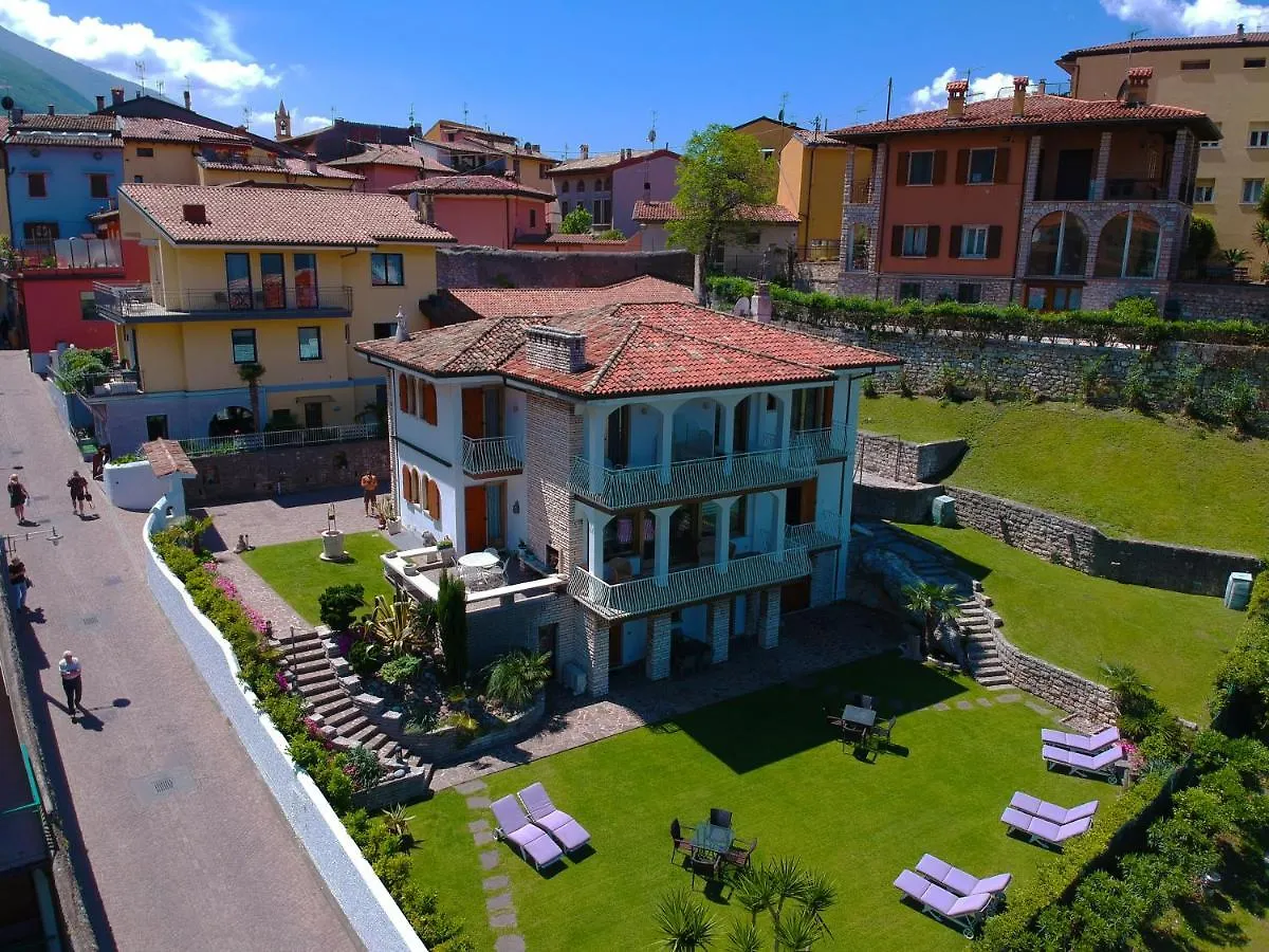 La Madrugada Lejlighedshotel Malcesine