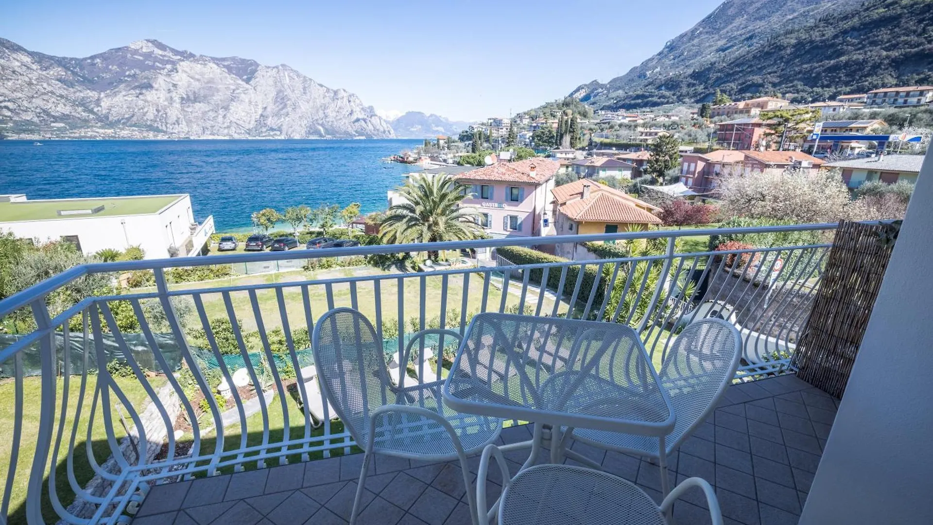 La Madrugada Aparthotel Malcesine Italy