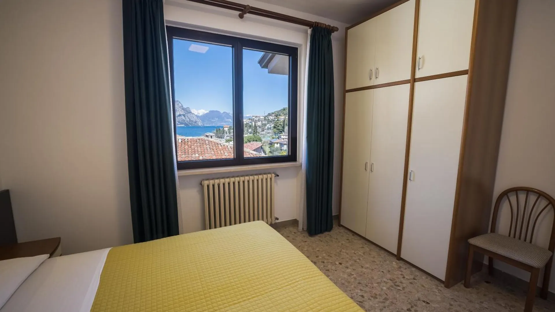 La Madrugada Aparthotel Malcesine