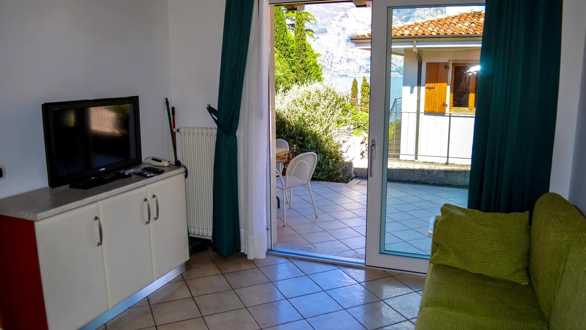 La Madrugada Aparthotel Malcesine 0*,