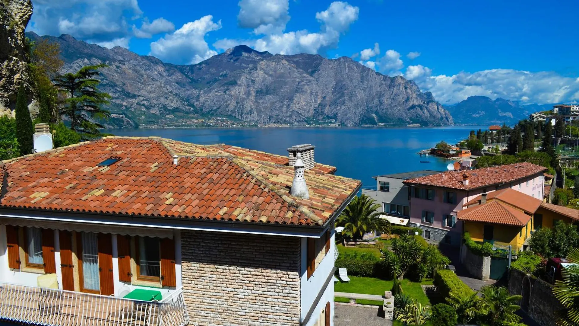 La Madrugada Aparthotel Malcesine Italy
